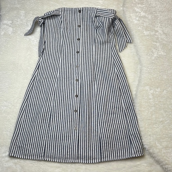Lulu’s Blue and White Pin Stripe Strapless Dress w/ Buttons up Front Size XS - Picture 1 of 10